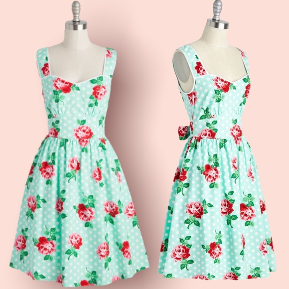 Modcloth Dresses & Skirts - ModCloth Sight for Sunrise Mint Rose Pinup Dress